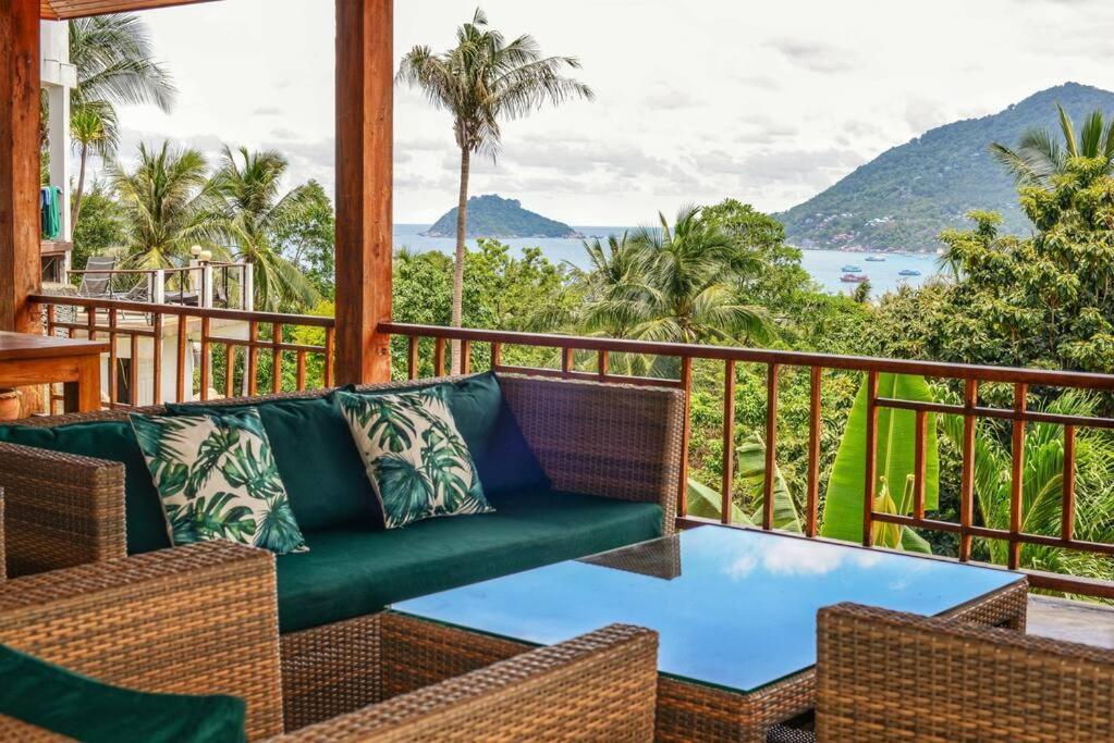Tropical Villa Тау Экстерьер фото