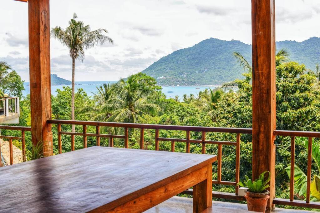 Tropical Villa Тау Экстерьер фото